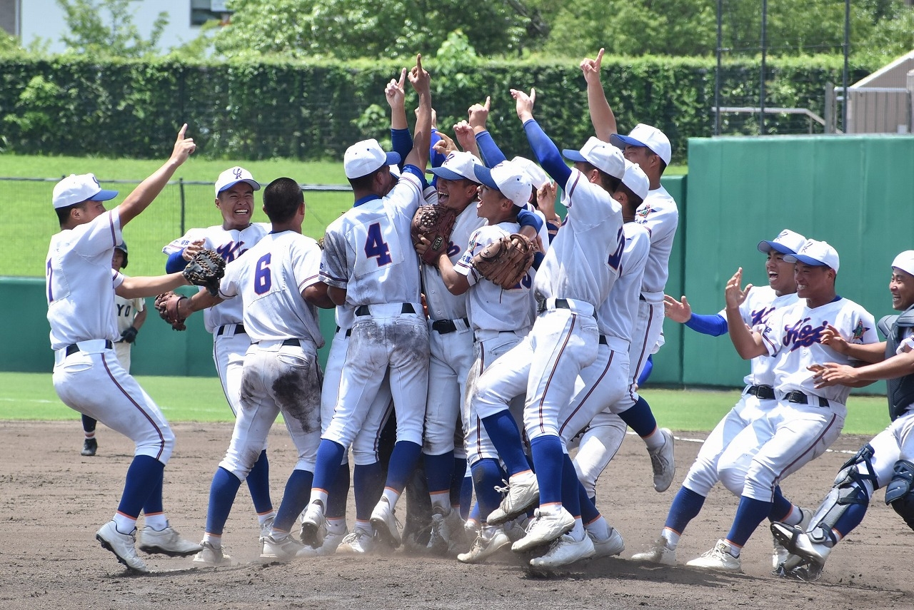 宇部鴻城、４年ぶり３回目の甲子園 決勝で南陽工を完封【宇部】 | 全国郷土紙連合